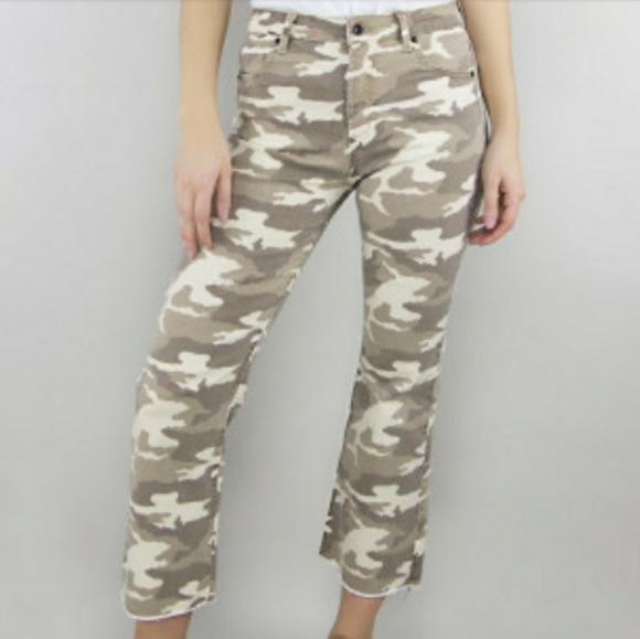 Size 25 NWT Tractr Blu Camo Crop Pant - Picture 5 of 6